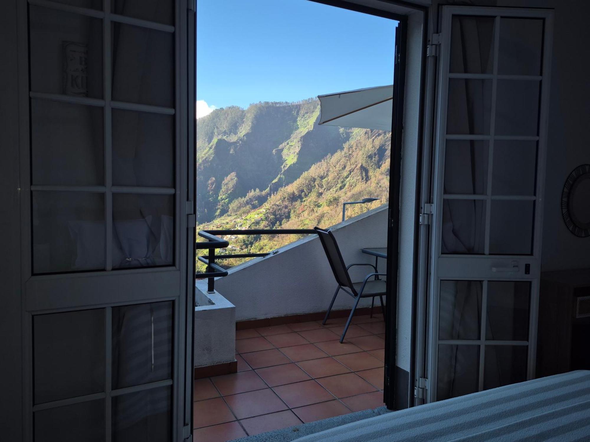 Valley Of Nuns Holiday Apartments Curral Das Freiras Exteriör bild